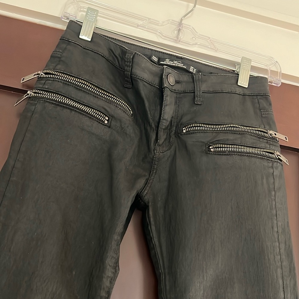 Leara Women Jean